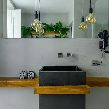 Plum Guide - Bicicleta Bronze Apartman